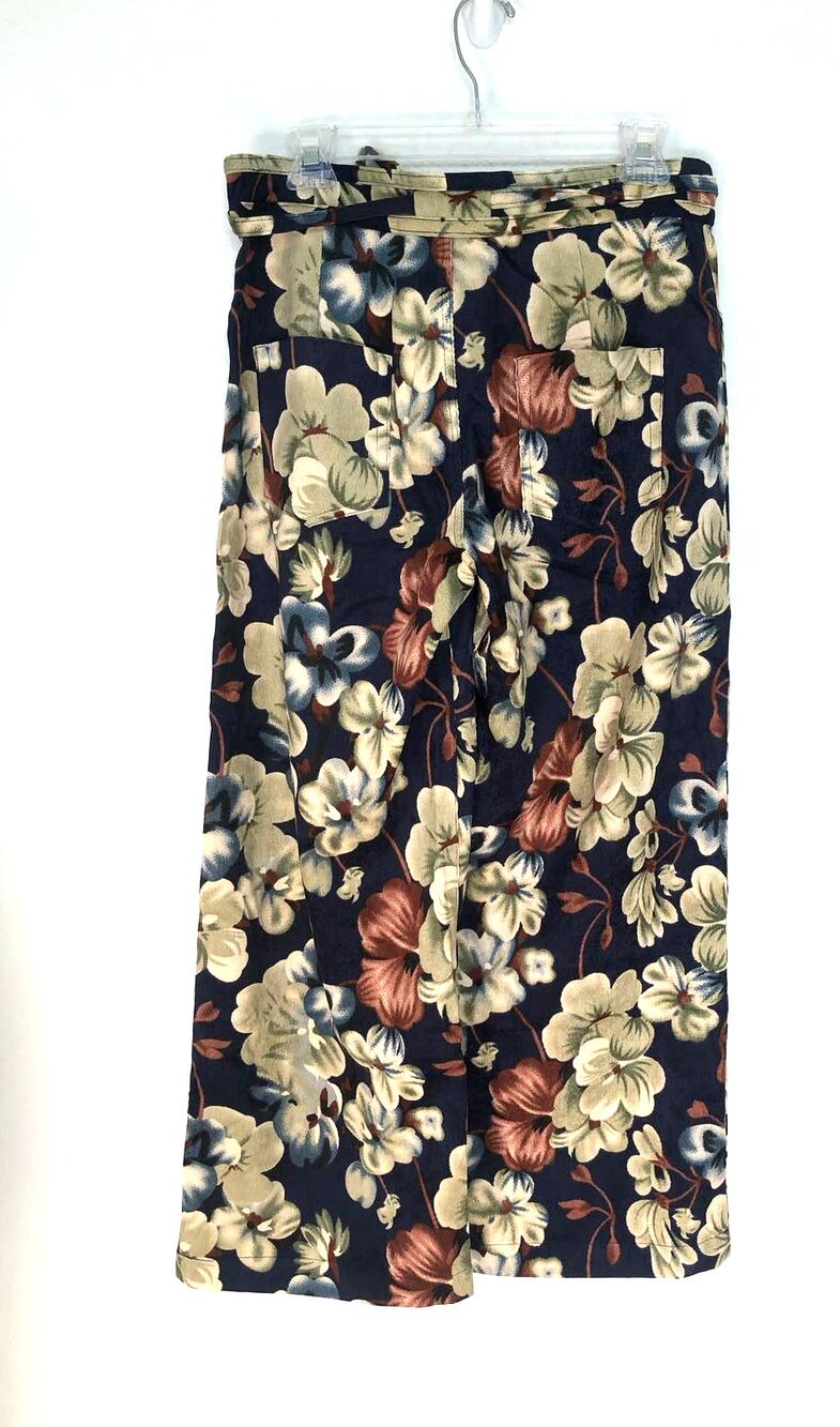 Uniq Wide Leg Floral High Waisted Corduroy Pants - M